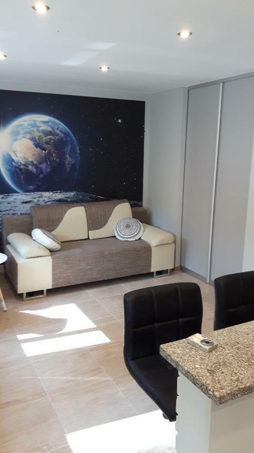 シクラルスカ・ポレンバStar Galaxyアパートメント エクステリア 写真